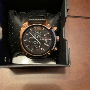 Men’s Diesel Overflow Chronograph Watch DZ4297 NWT